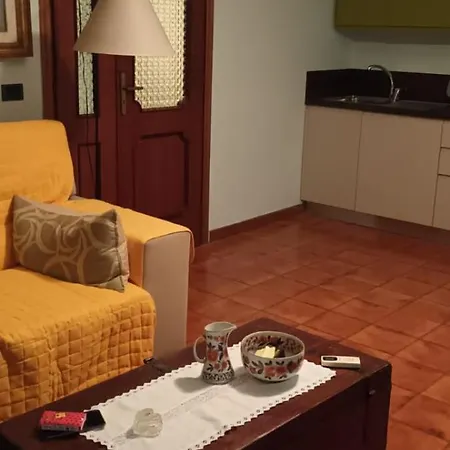 Lemon House 3*